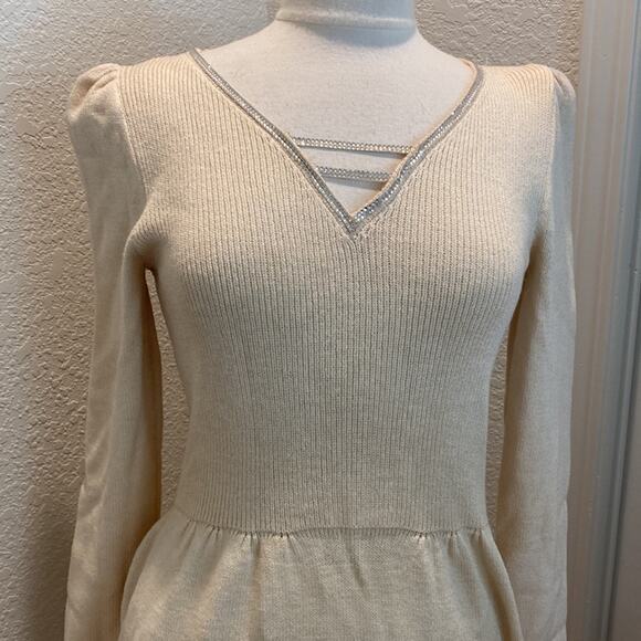 St John for Bullock’s Vintage Cream Long Sleeve Knit Midi Dress V-neck Sz 0 - Picture 6 of 11
